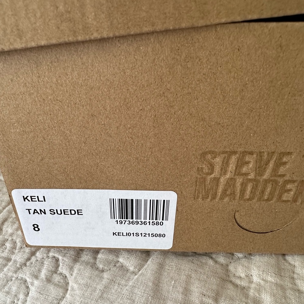 Steve Madden Beige Suede Loafers with Gold Detail - Picture 5 of 5